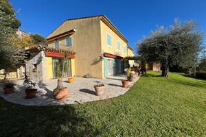 HOUSE IN VENCE WITH GOOD VIEW