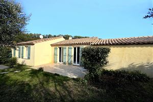 HOUSE IN FIGANIERES