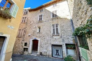 TOWN HOUSE IN VENCE