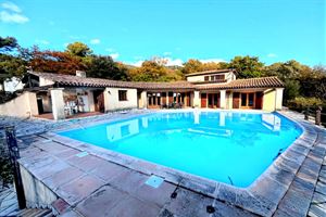HOUSE WITH POOL IN TOURRETTES SUR LOUP